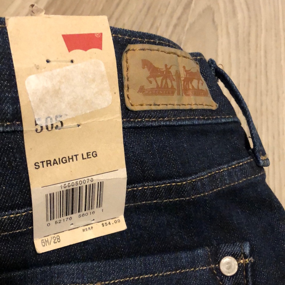 *BNWT* Levi’s jeans straight leg. Size 6M/28 - Picture 7 of 12
